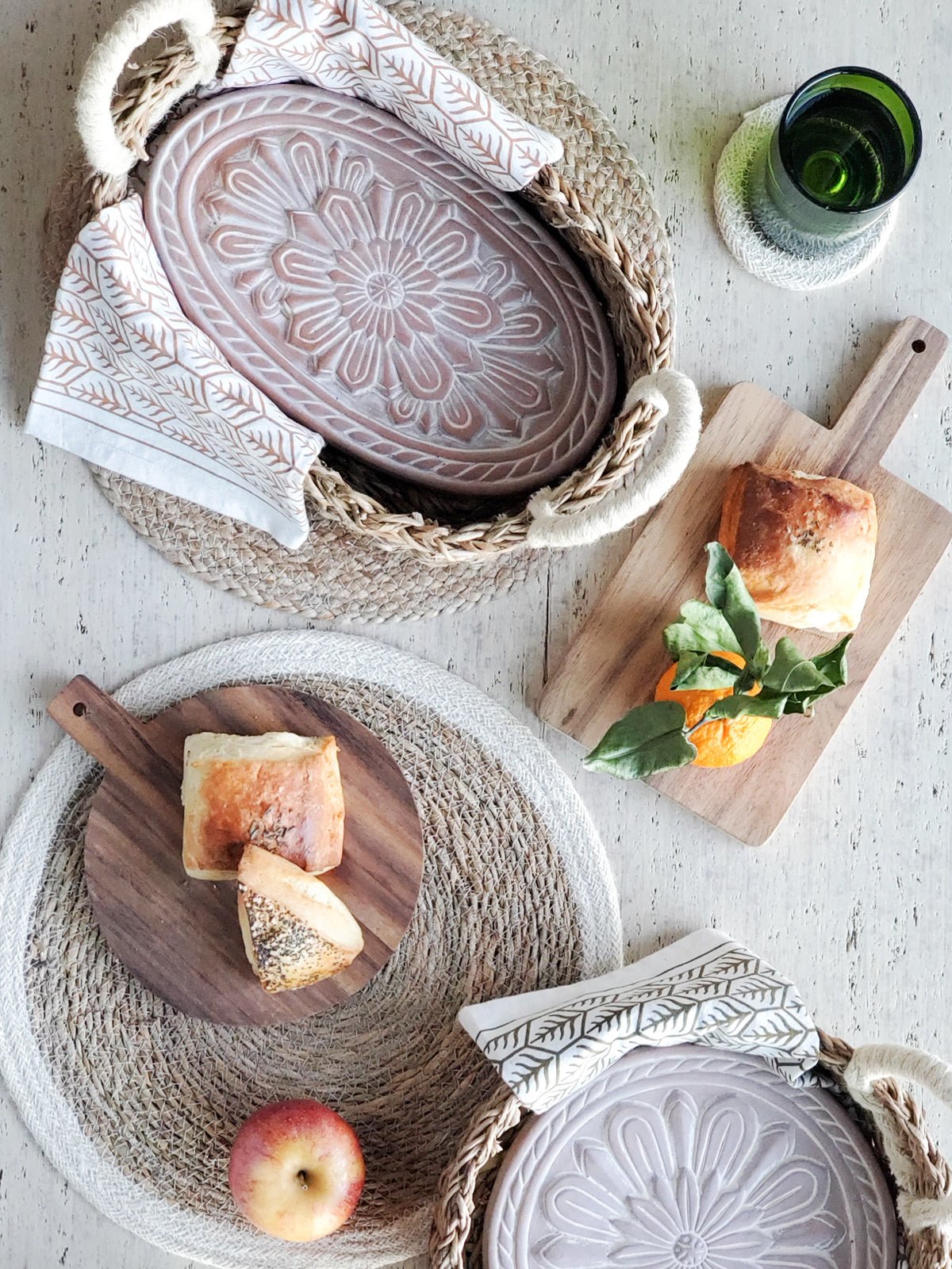 Bread Warmer & Basket - Flower - Essential Needs